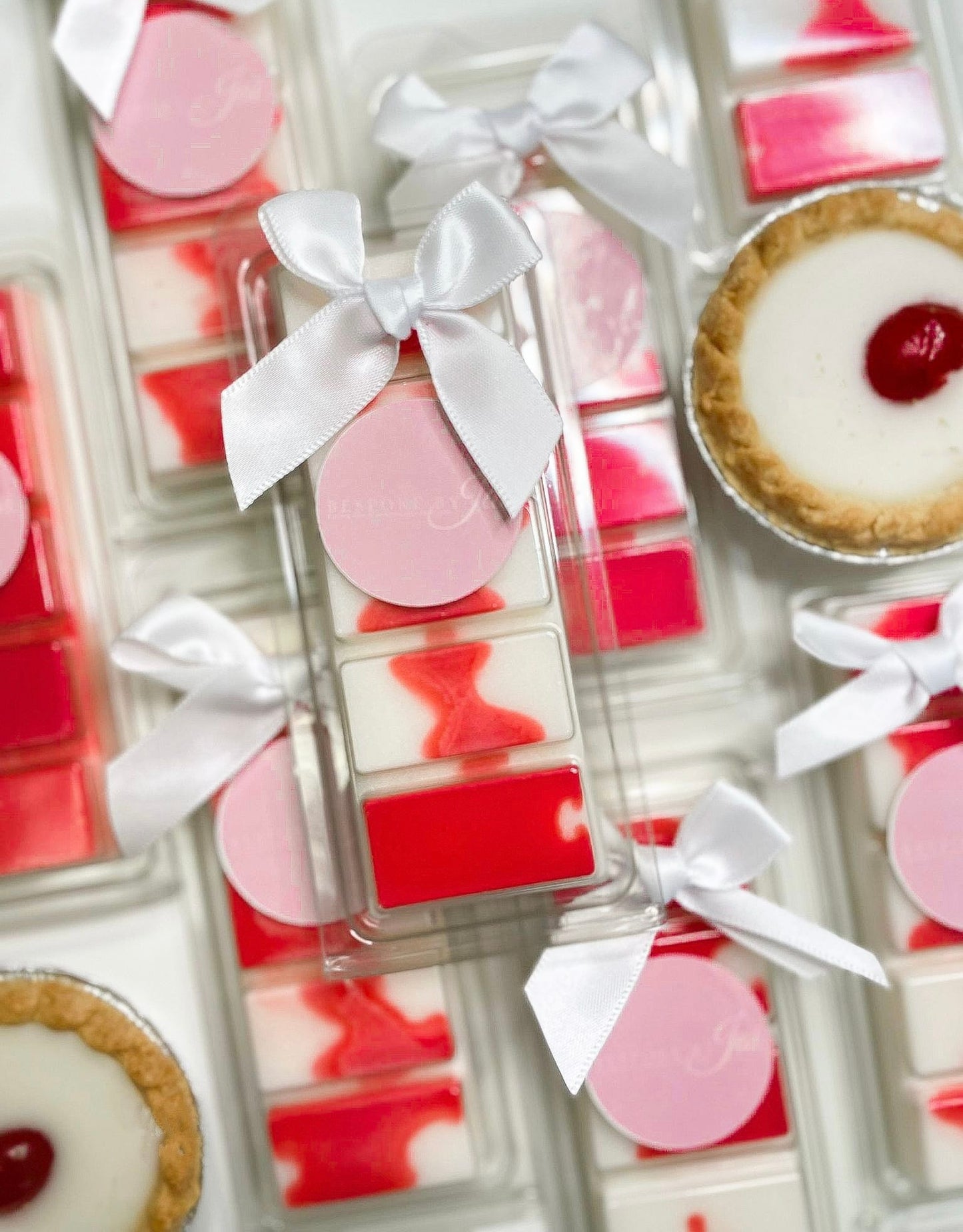 Cherry bakewell wax melt
