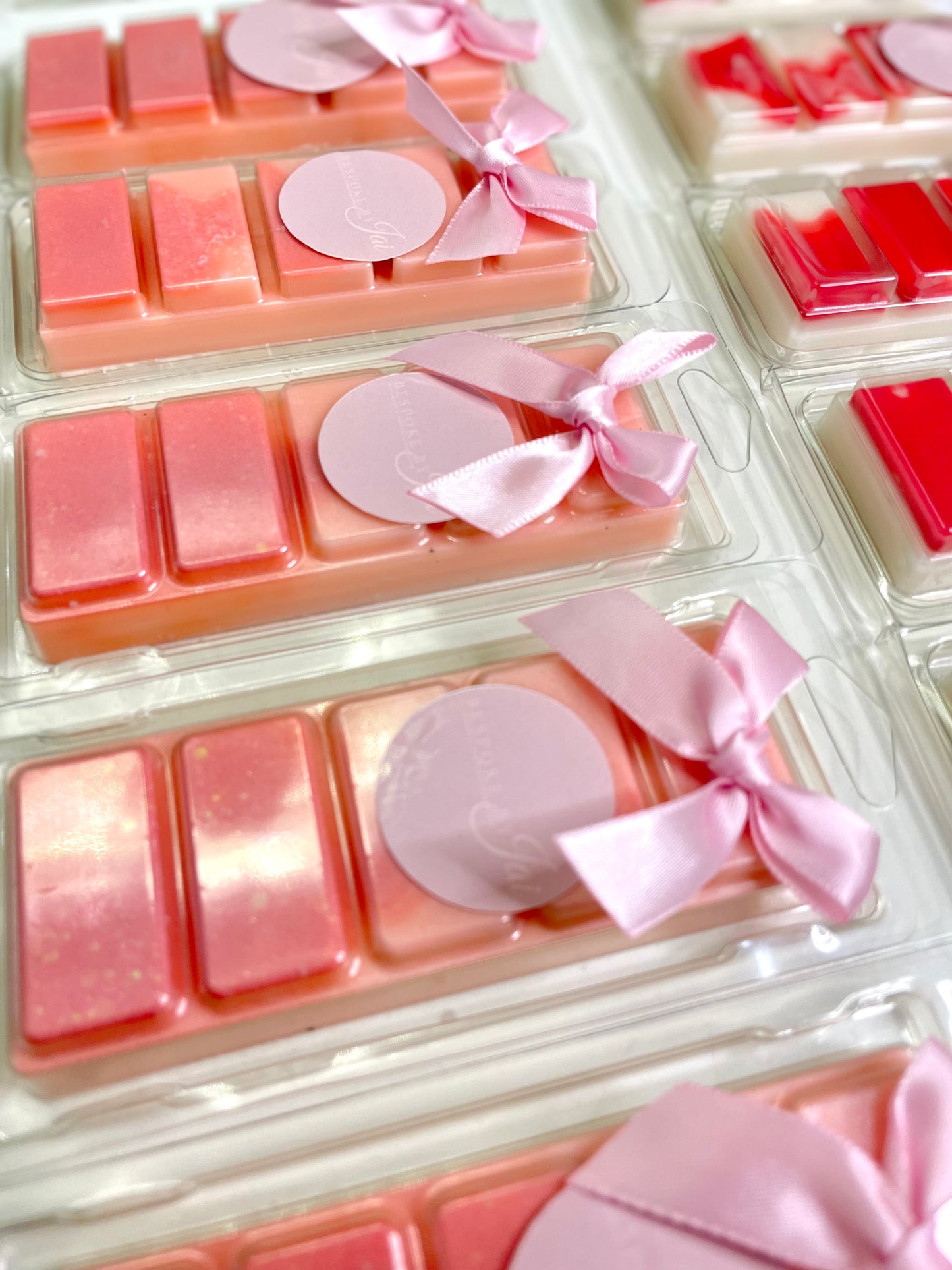 Marshmallow and white peach wax melt