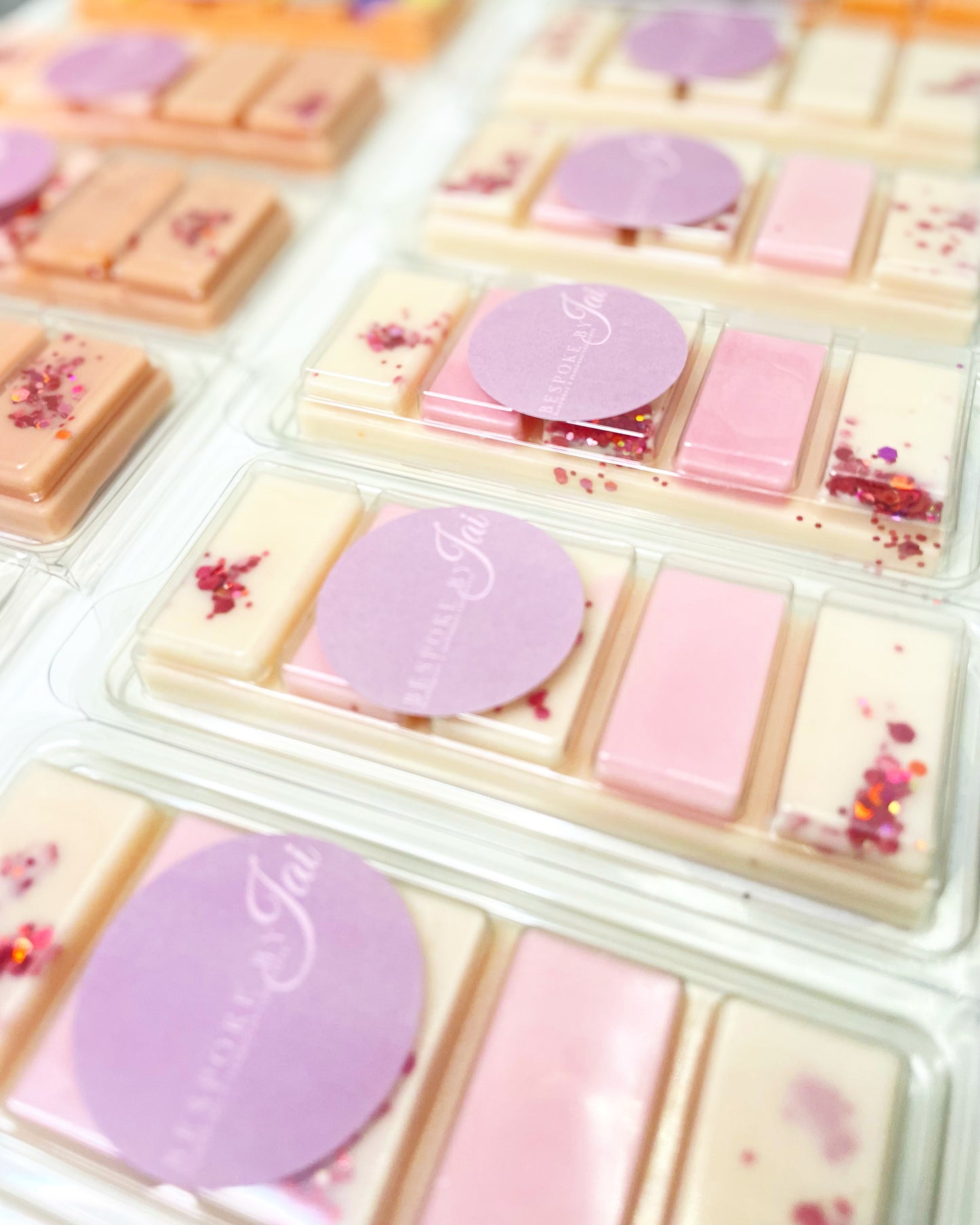 Cupcake frosting wax melt